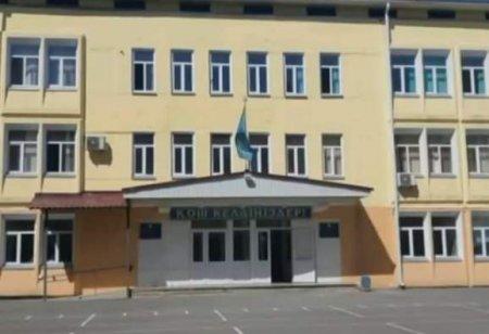 Ж. Аймауытов атындағы 64 мектеп-гимназияда 27.05.2020ж. сағат 18 00 де "Қамқоршылық кеңес " отырысы өтті.