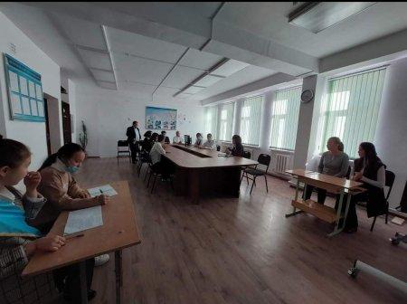 Дебат үйірмесінің жұмысы.