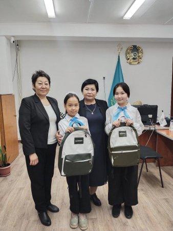 Шымкент қаласы әкімінен арнайы сыйлығына ие болды.
