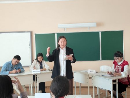 Дебат жұмыстары