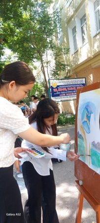 Республикалық «Балалық шақ әлемі қандай ғажап!» тақырыбында өткізілген флешмоб